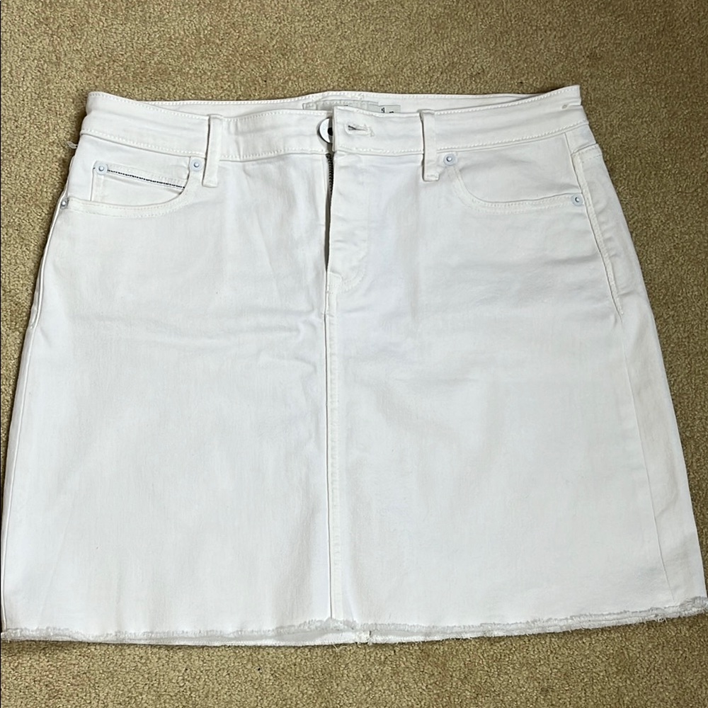 Vineyard Vines White Denim Skirt